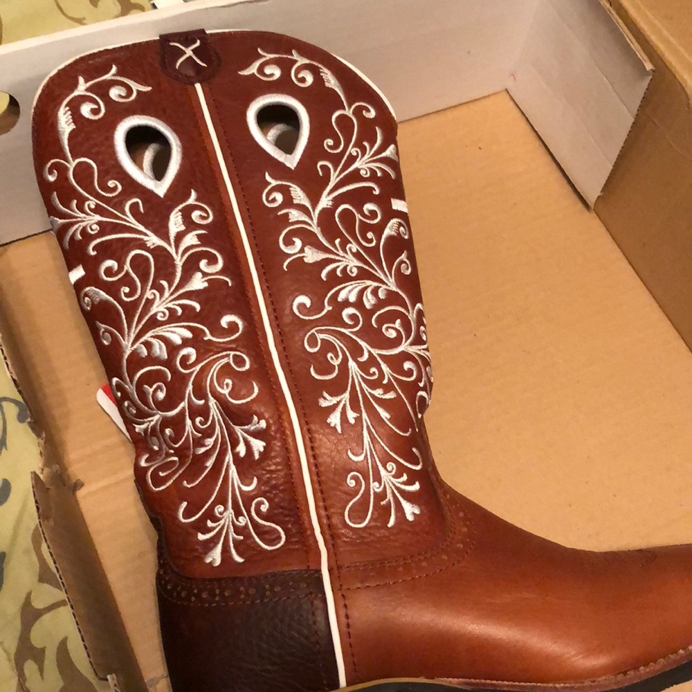 Like Brand New Justin Twisted Cowgirl Boots